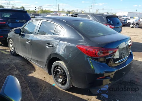 2018 Mazda Mazda3 Sport из США, поврежденный, VIN 3MZBN1U79JM233765